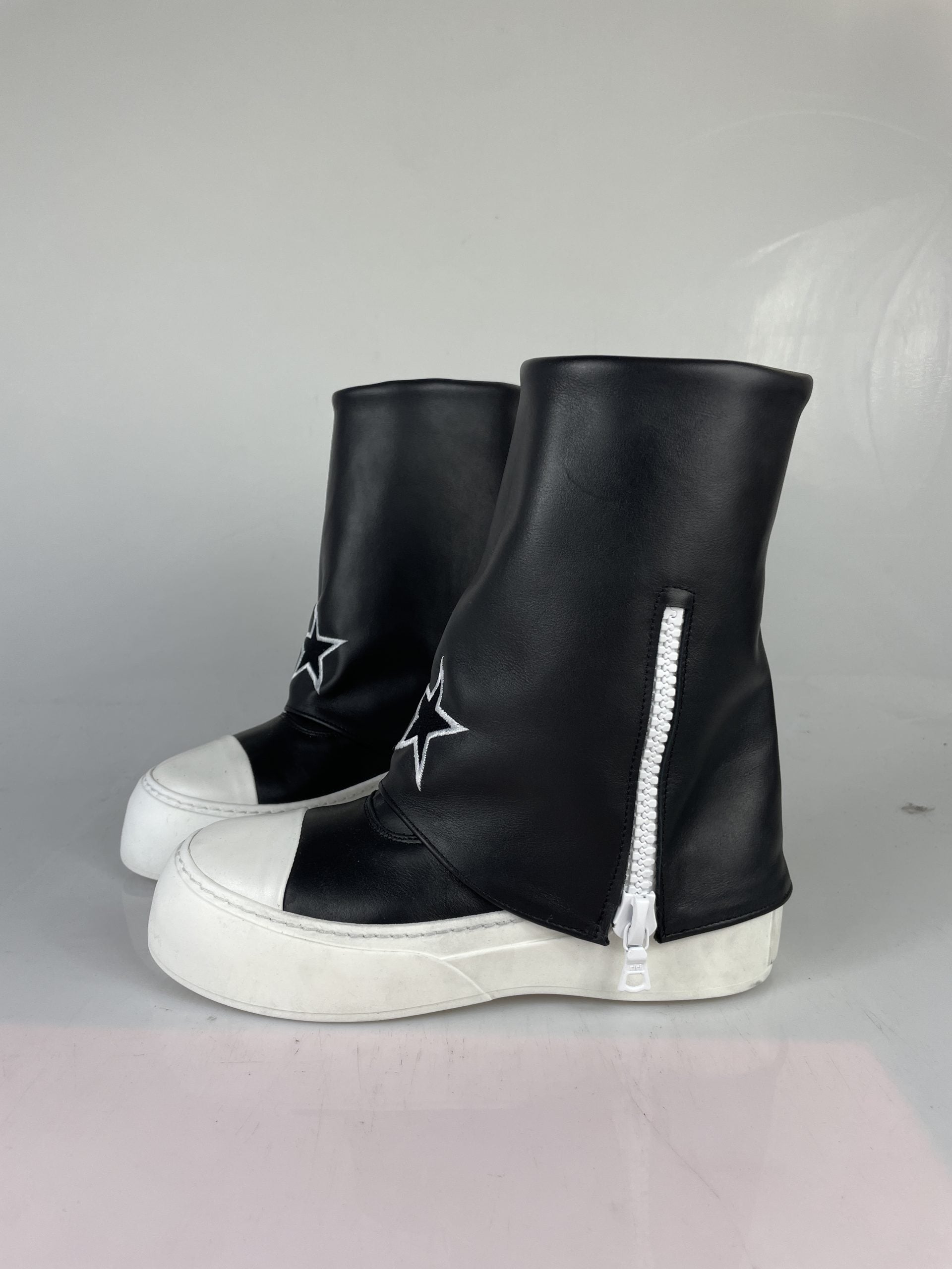 Black leather star