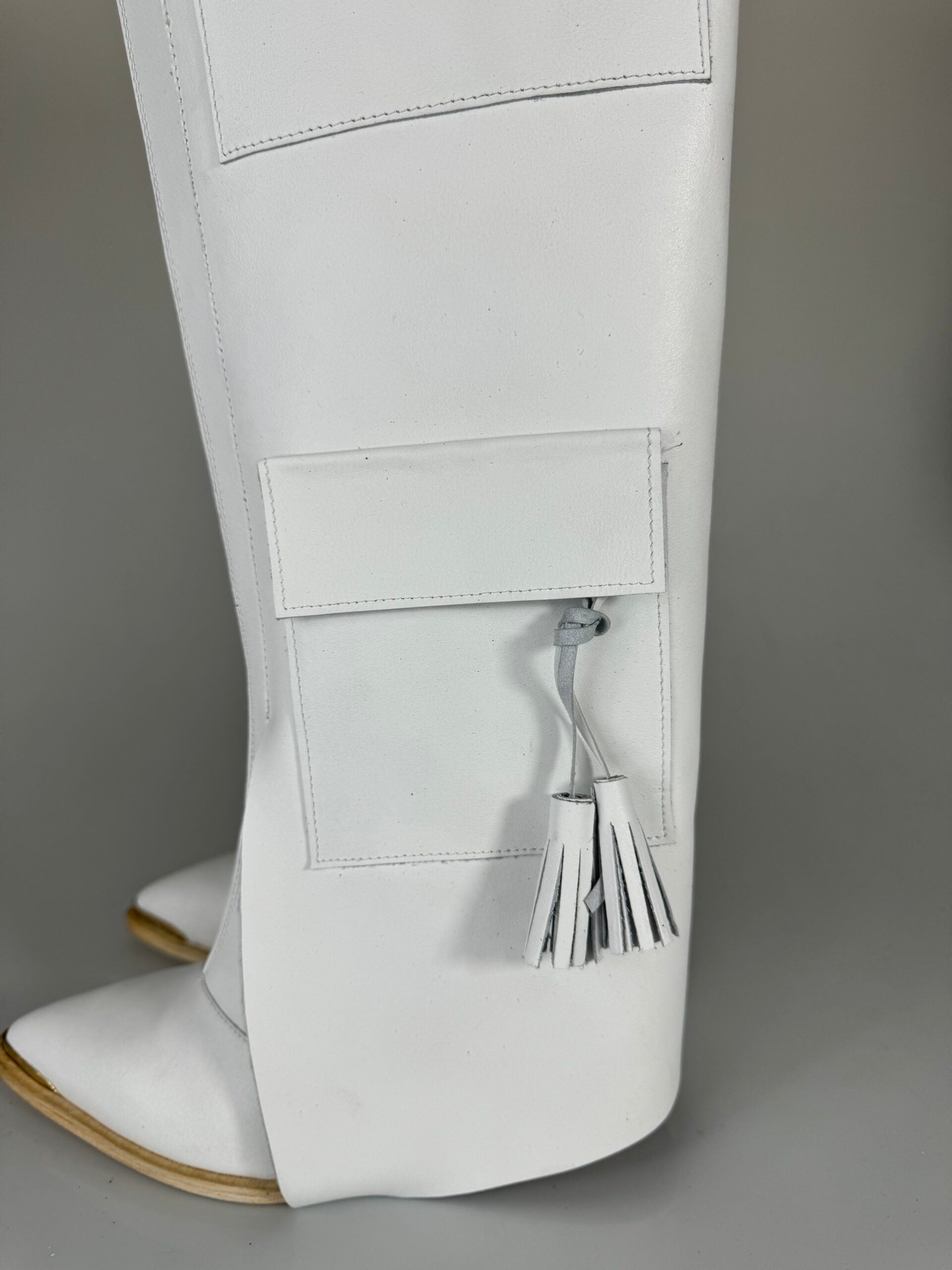 Isa LP116 vitello bianco