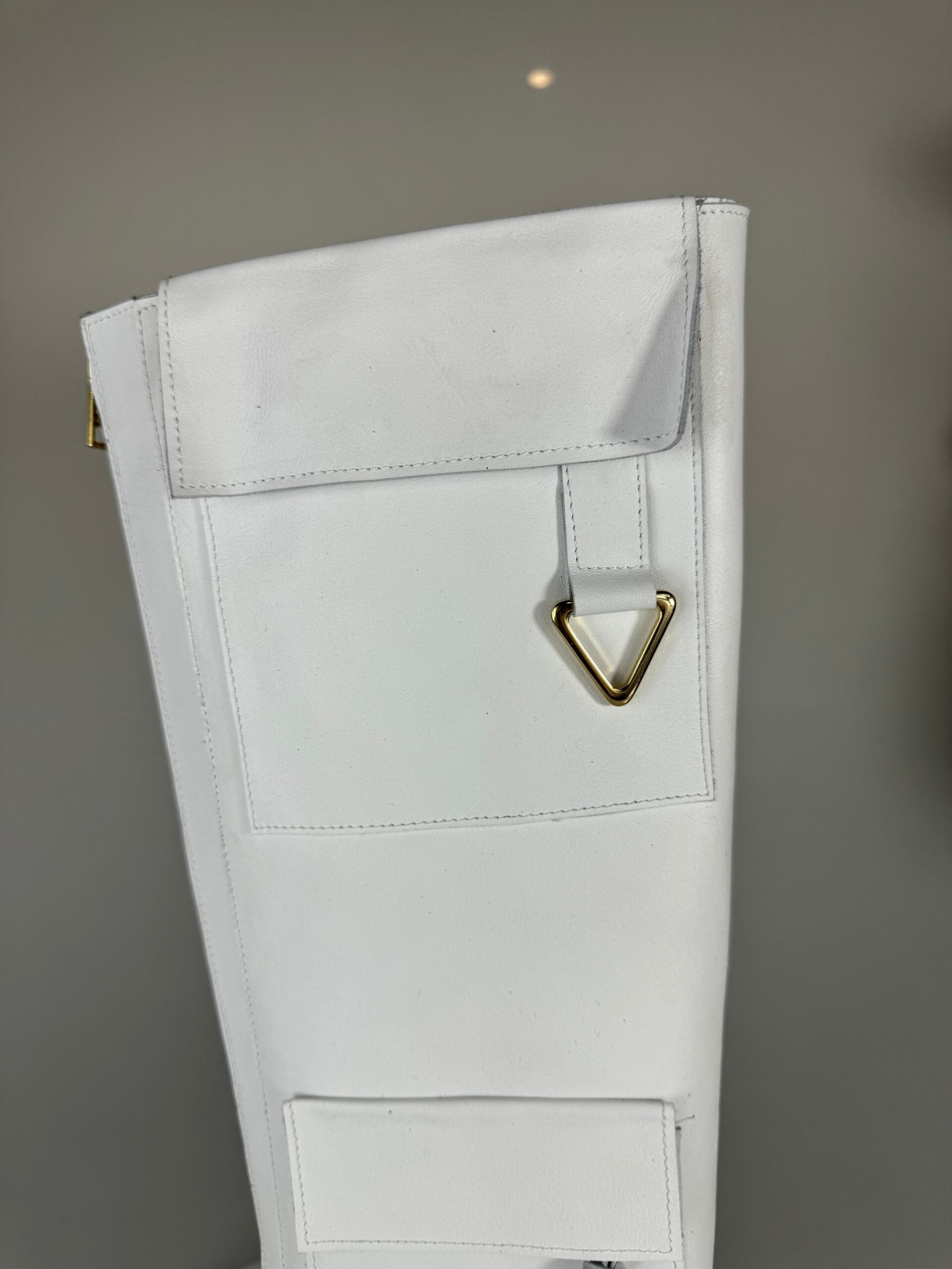 Isa LP116 vitello bianco