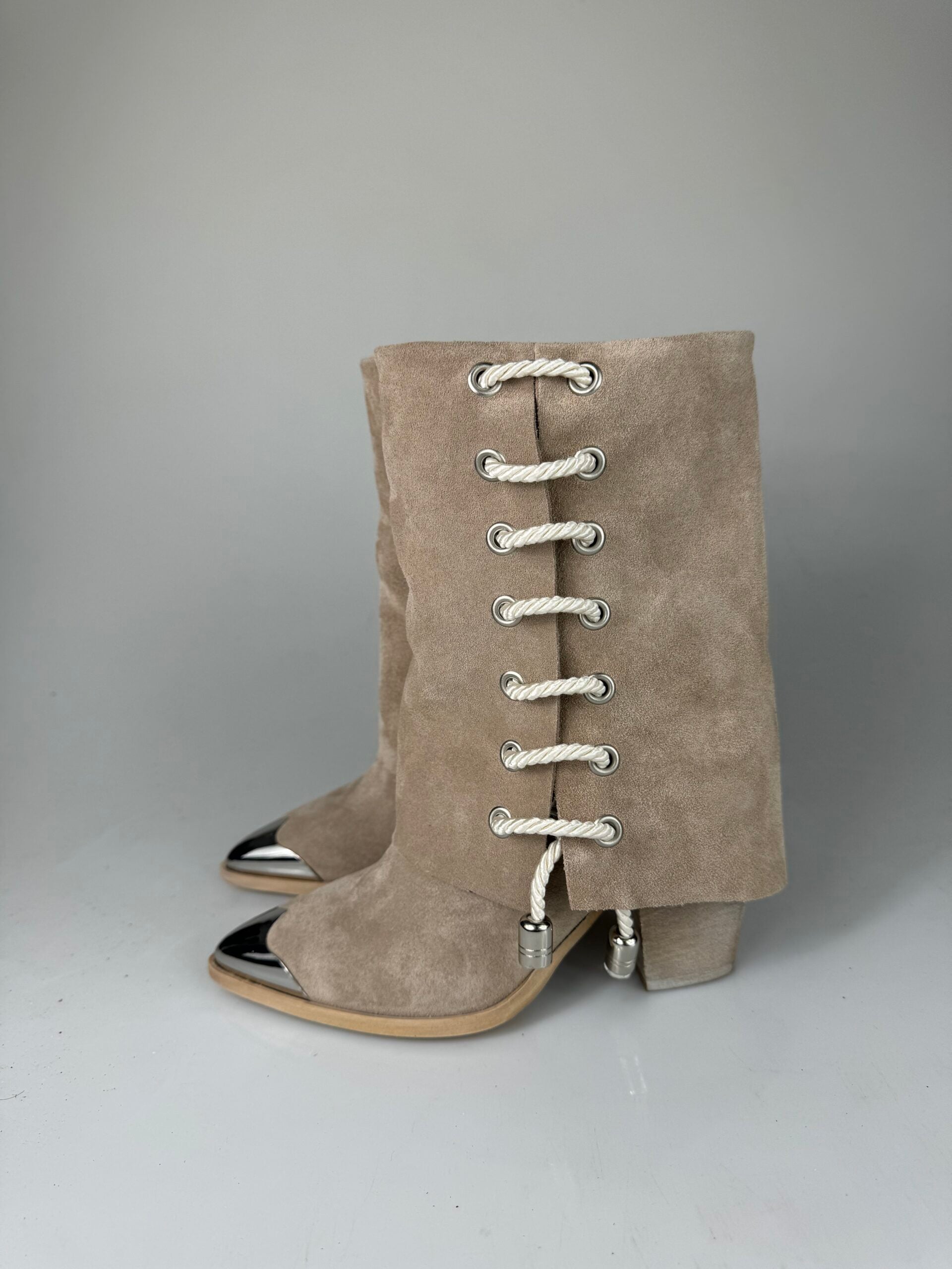 Isa i33 camoscio beige