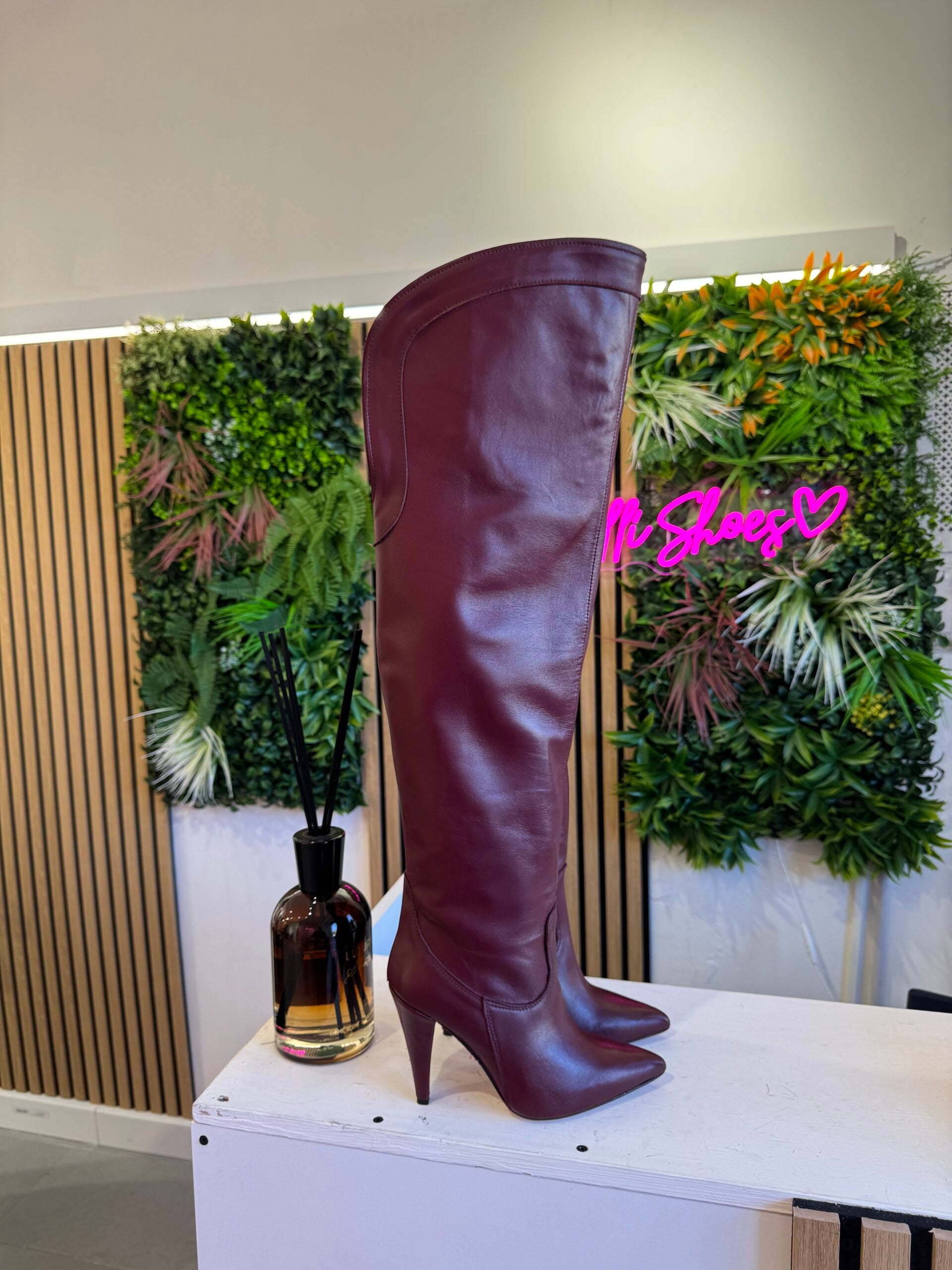 Fury 1590 Vinaccio cuero