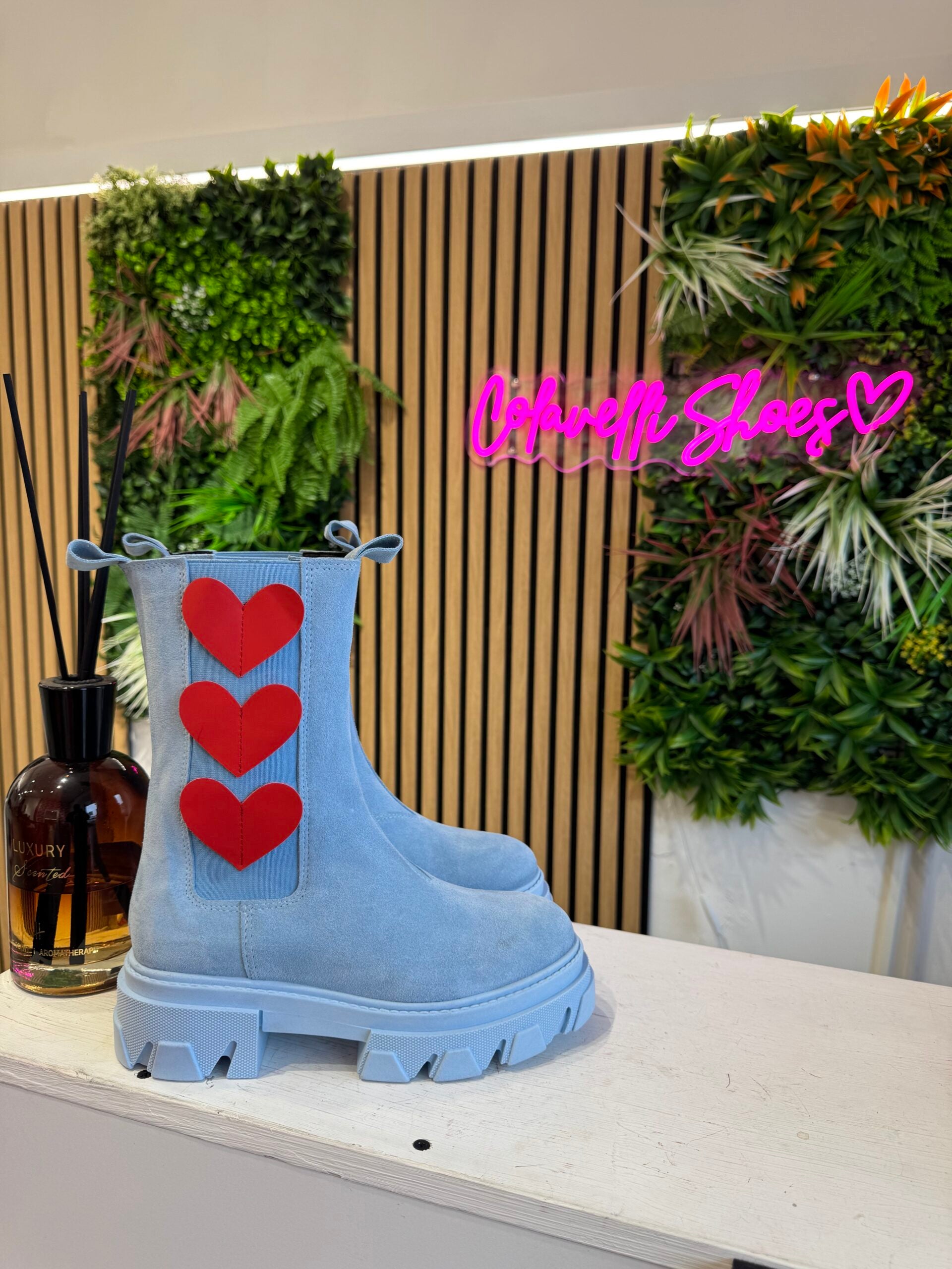 Wake12 cuore cam celeste