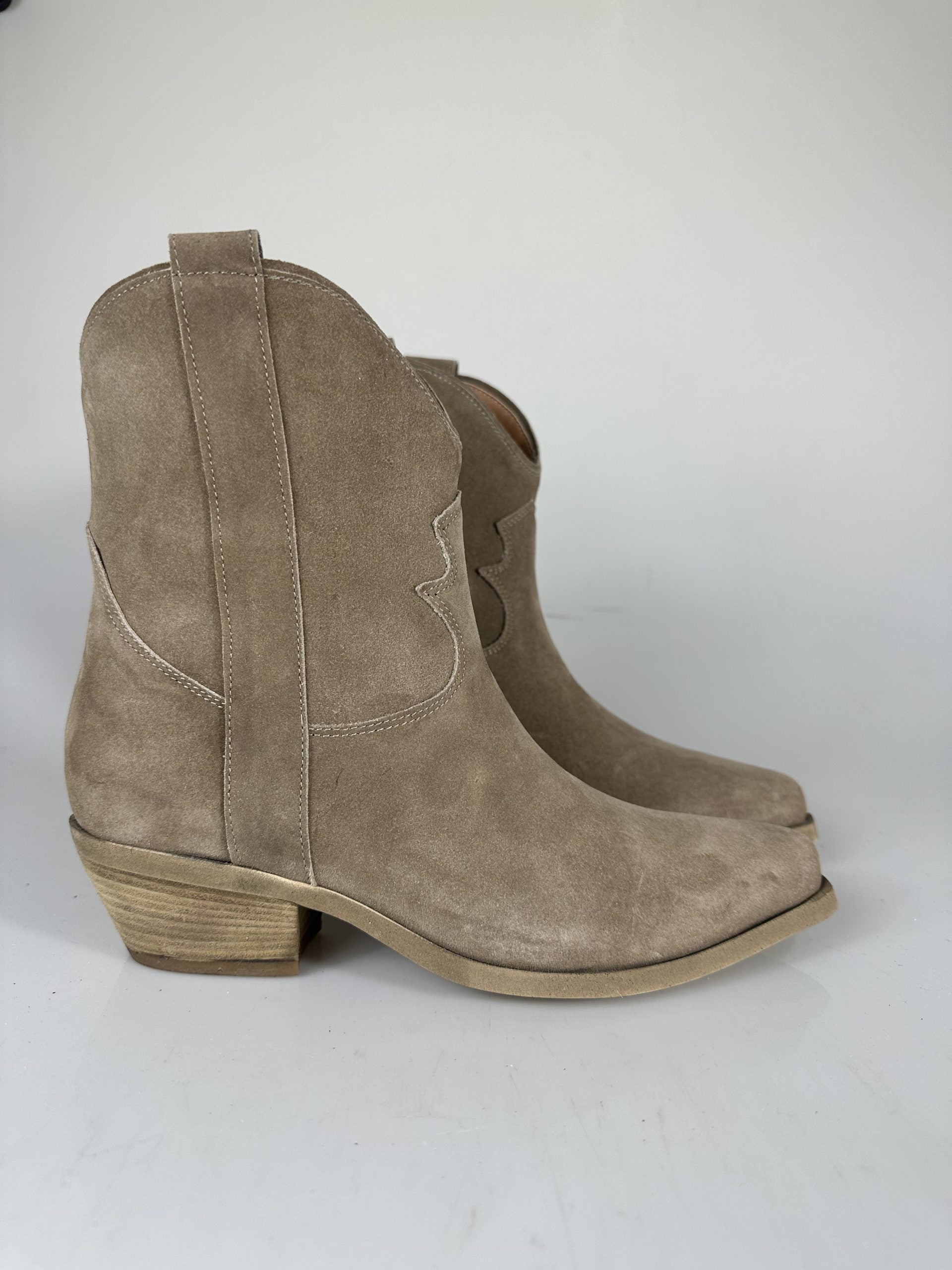 Old west 3 cam beige