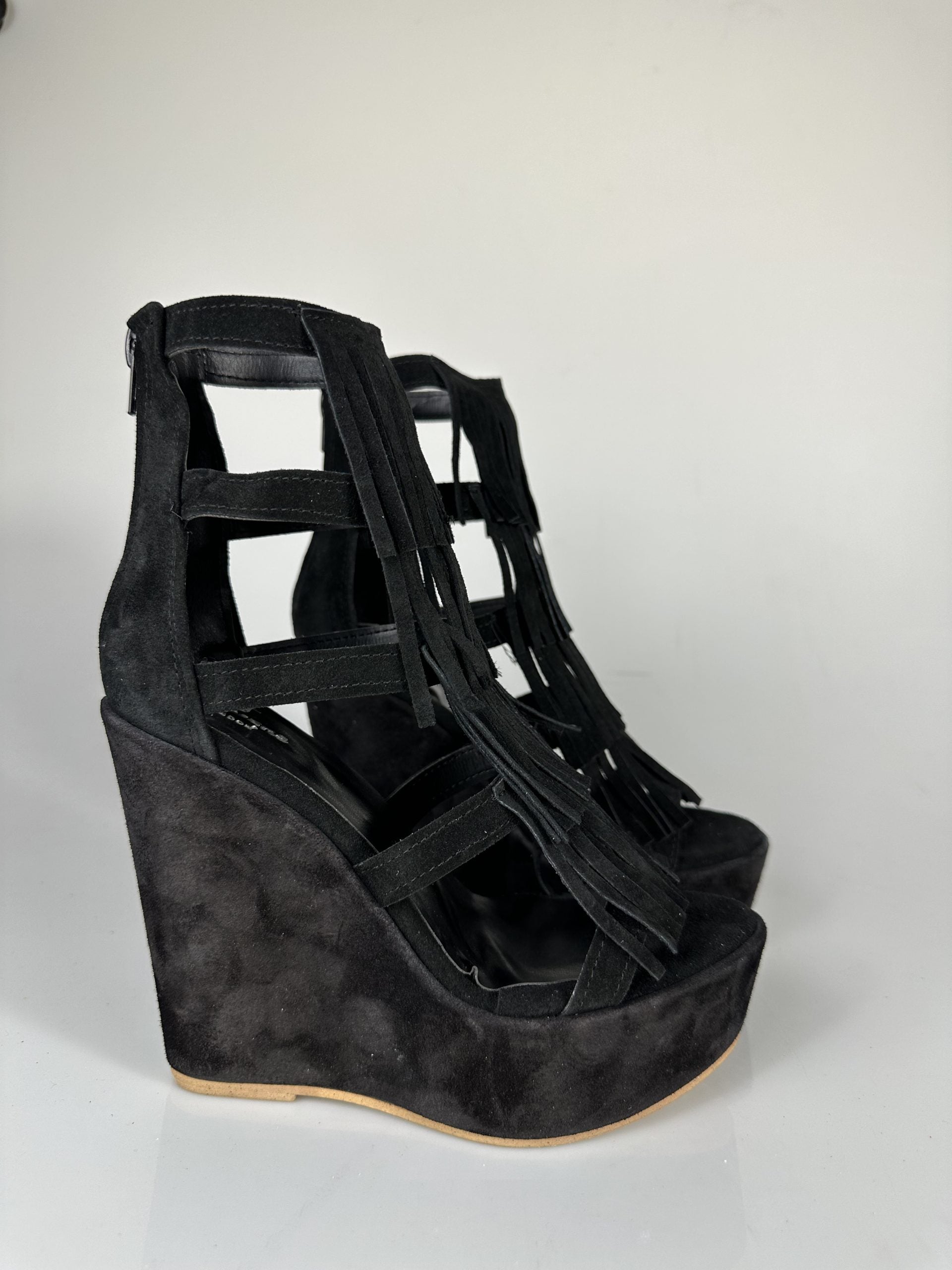 Carmensita afrodite camoscio nero
