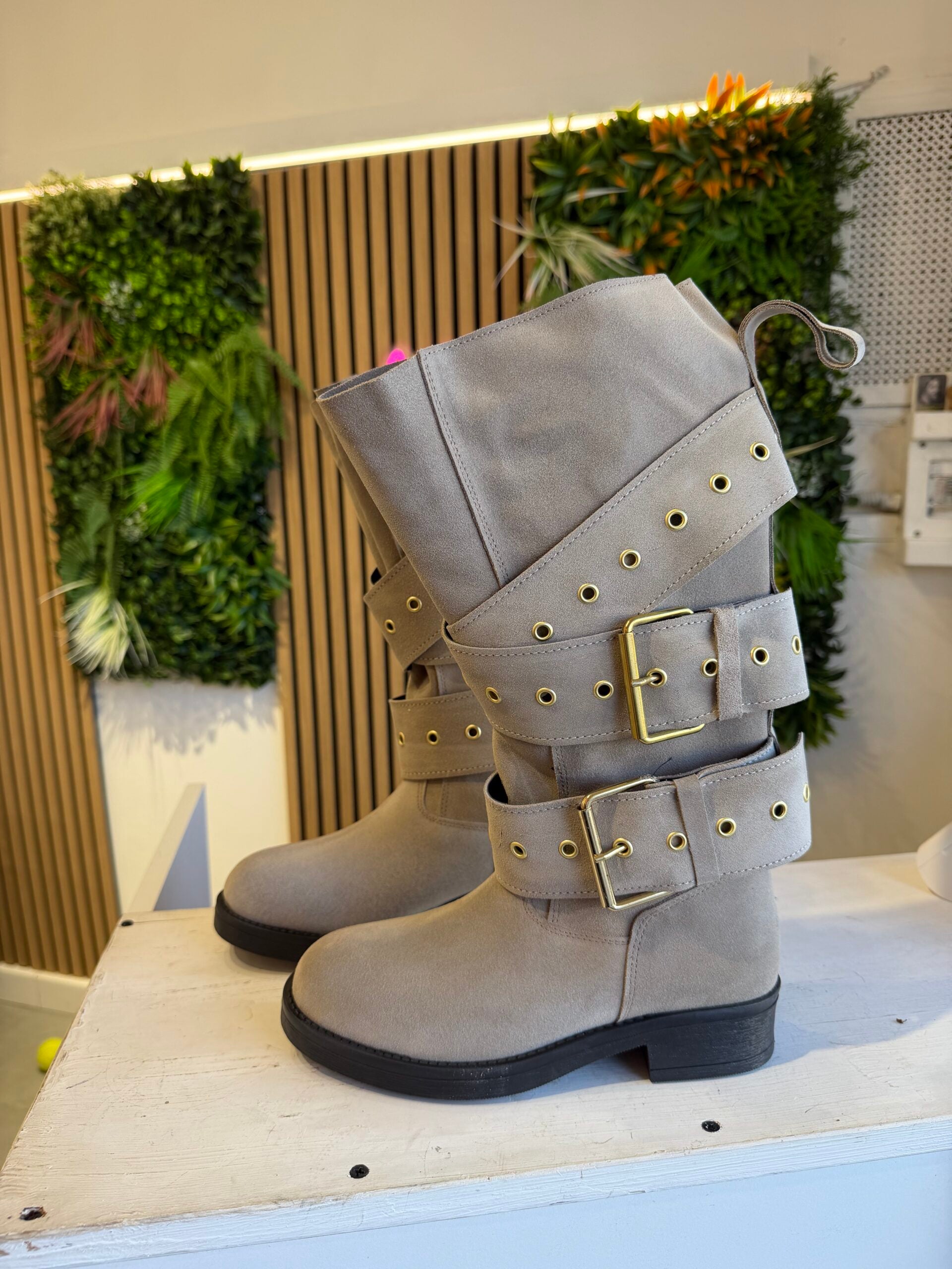 Harley vale cam beige