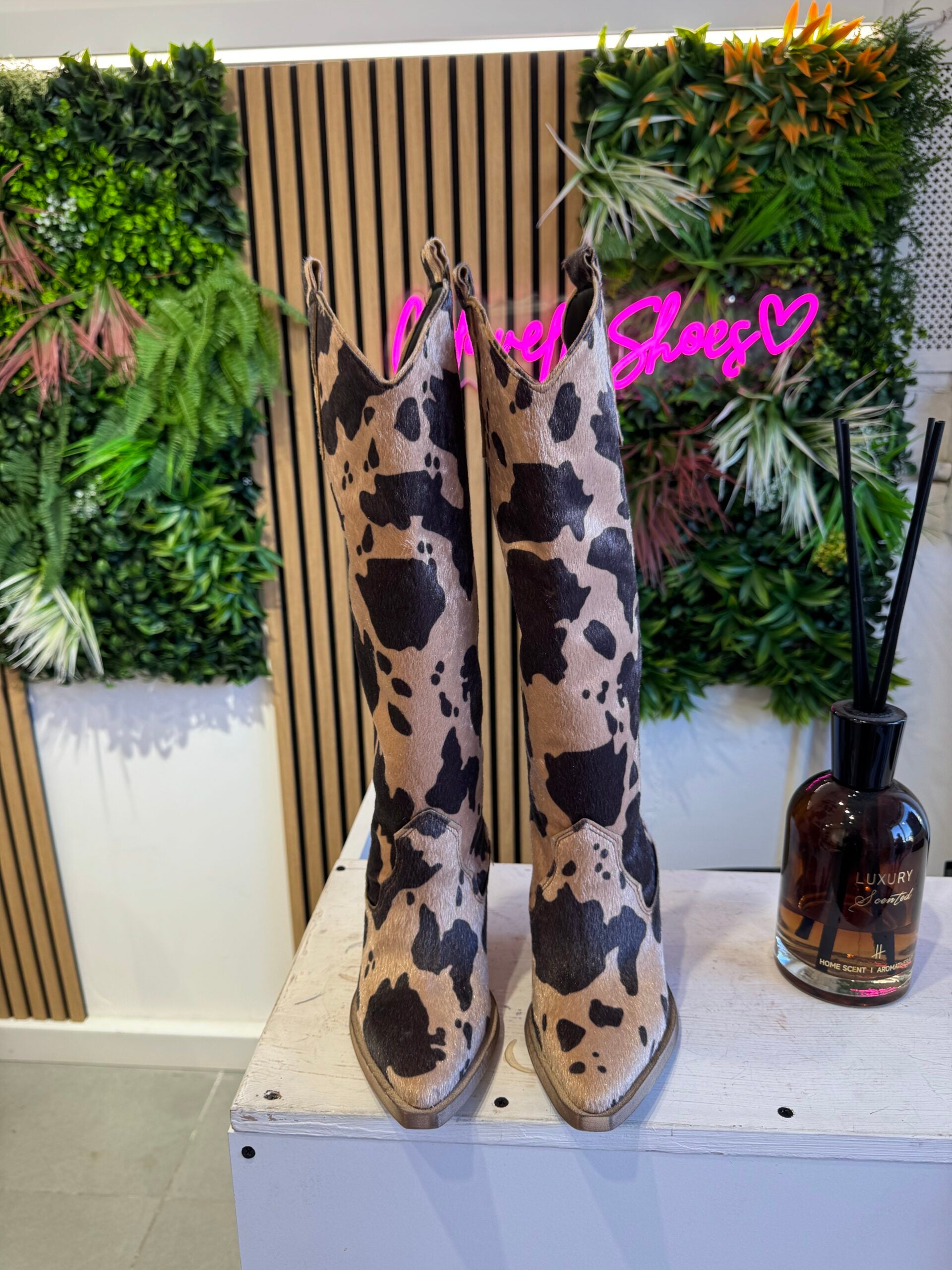 Cecilia mucca beige