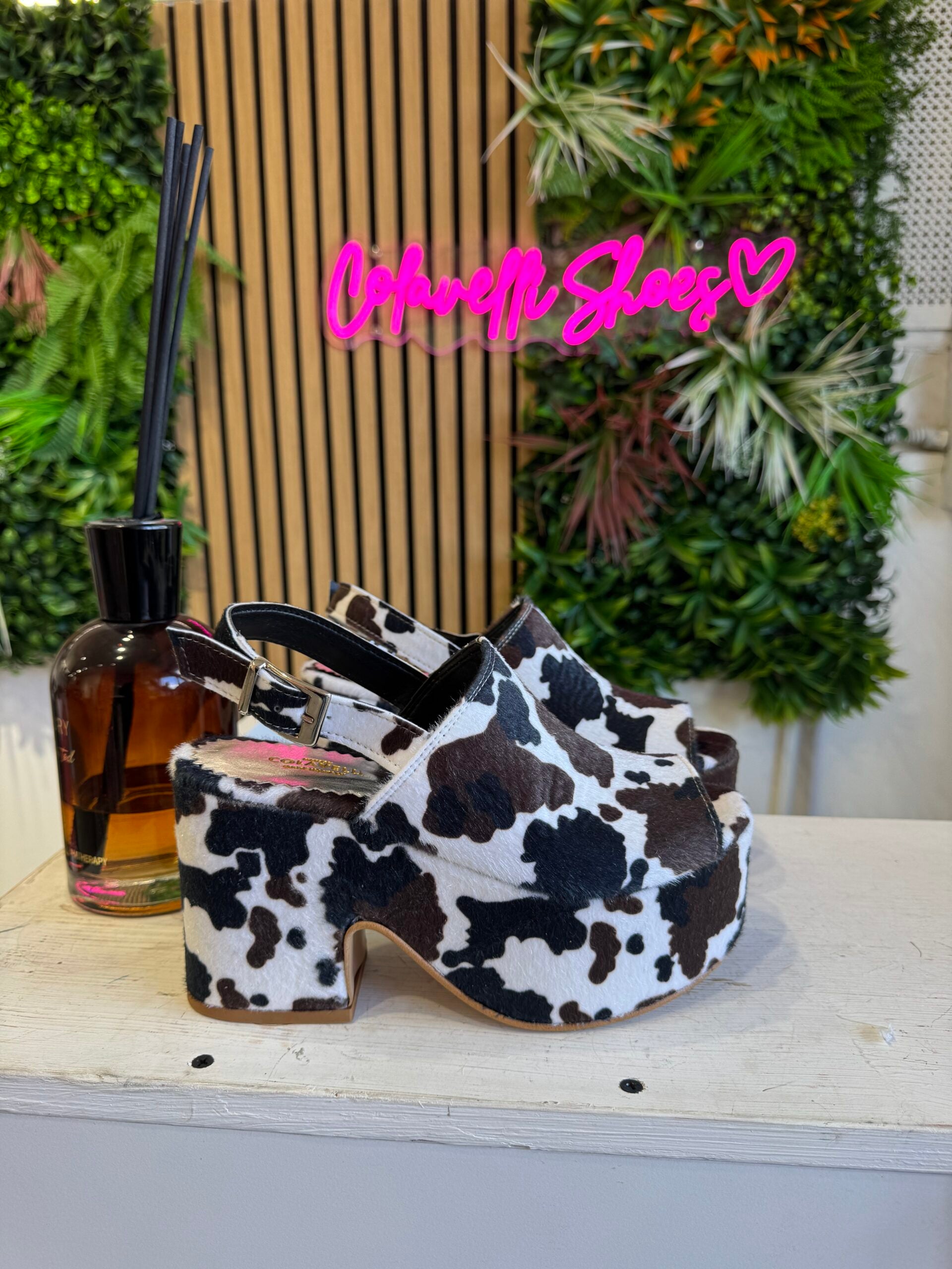 Marrakesh mucca marrone nero