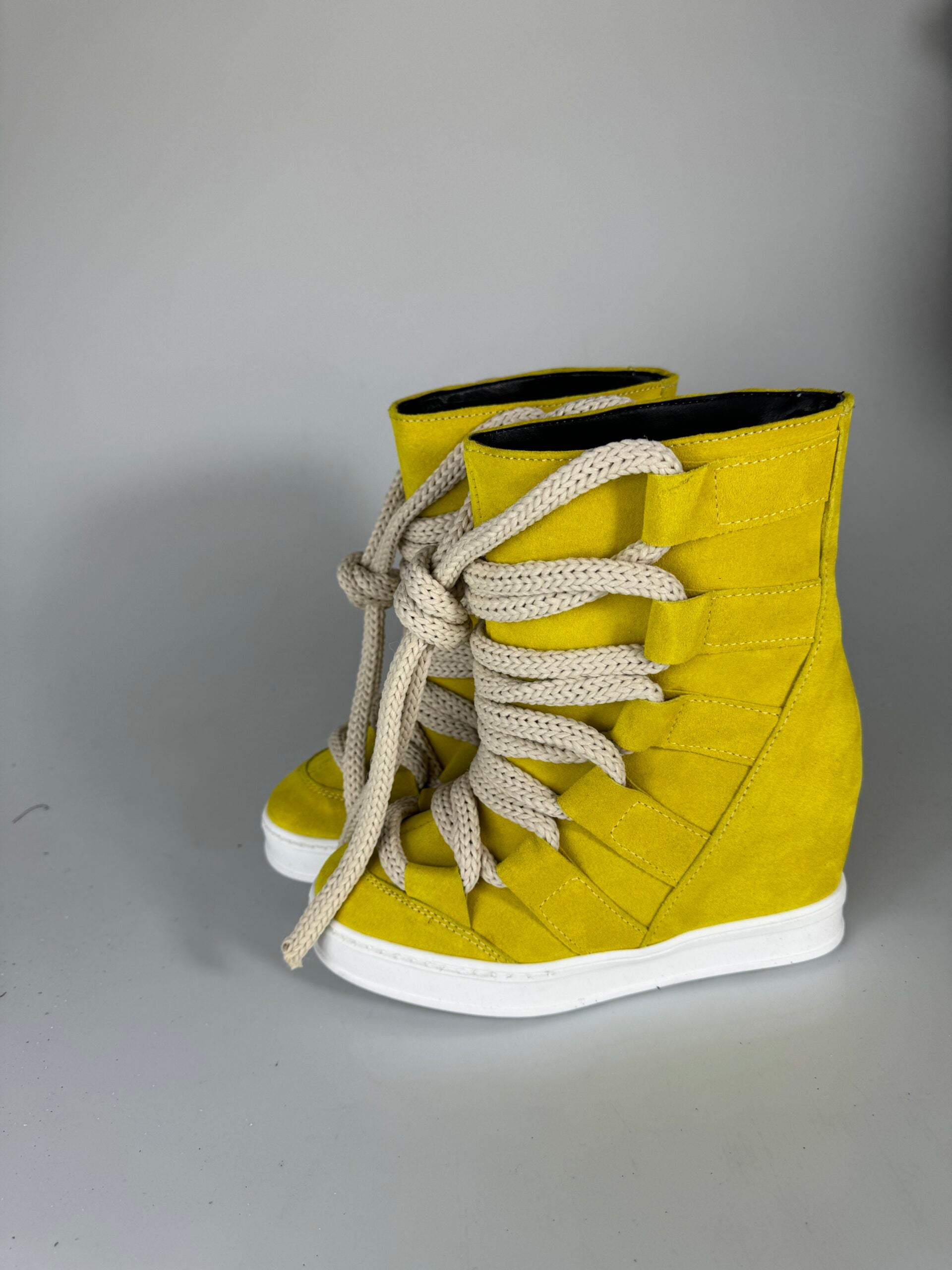 Artem full up cam giallo