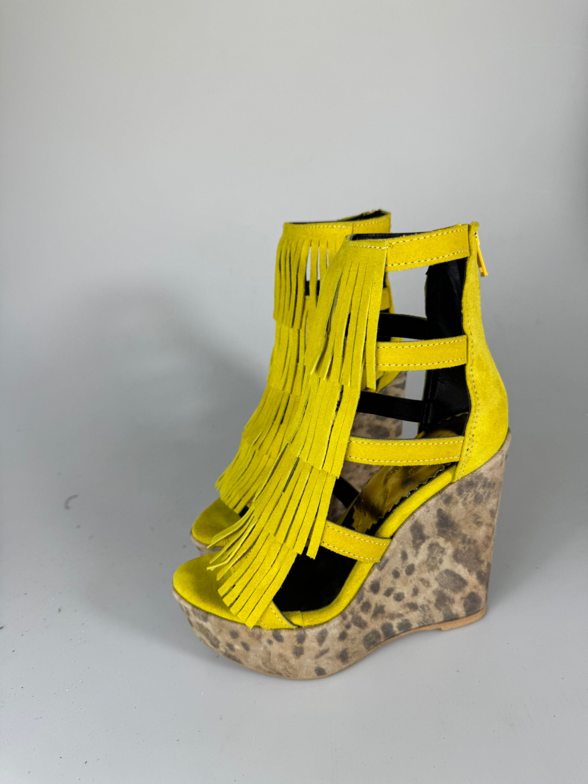 Carmensita afrodite camoscio giallo rip maculato