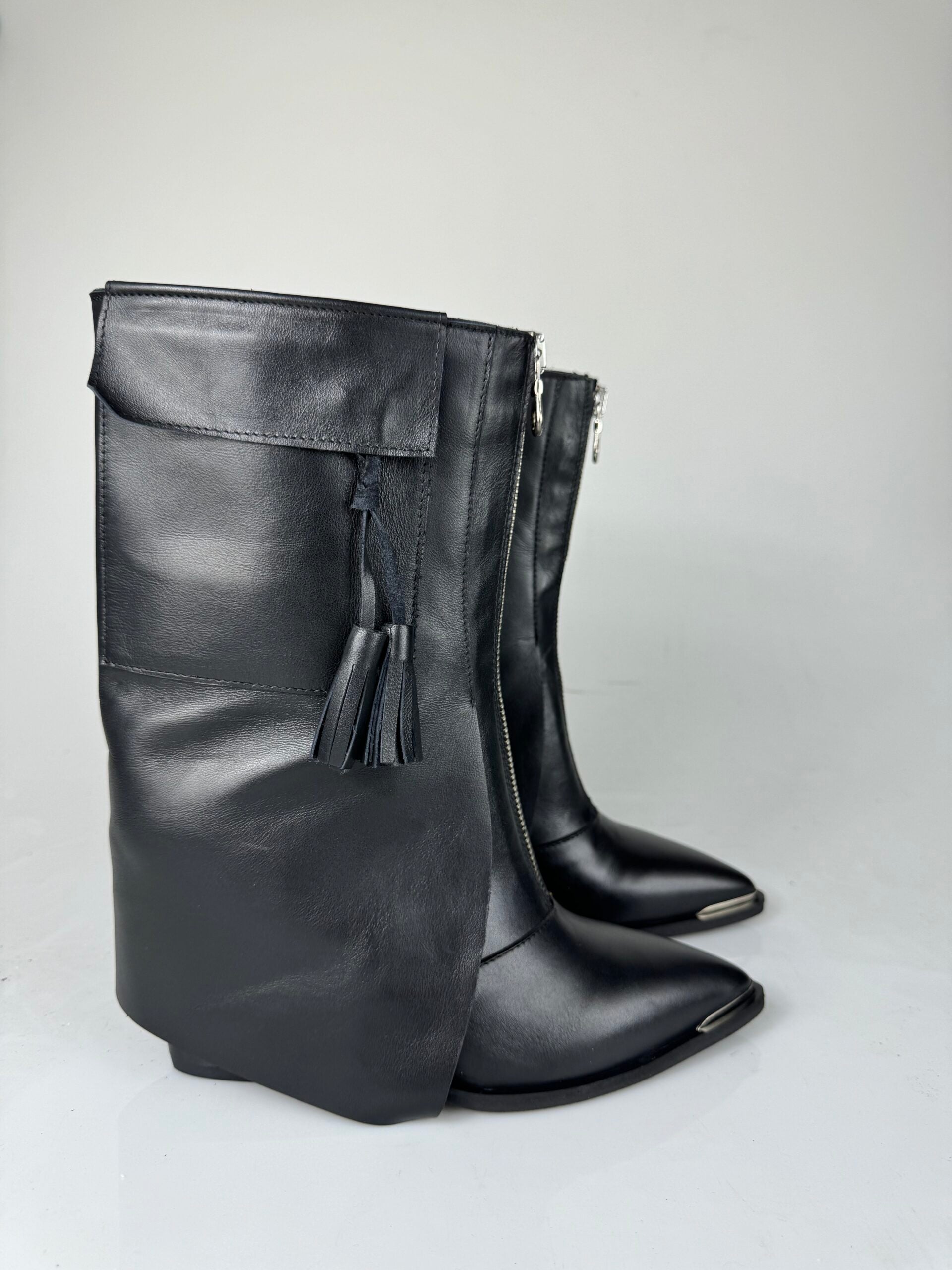 Isa LP118 vitello nero