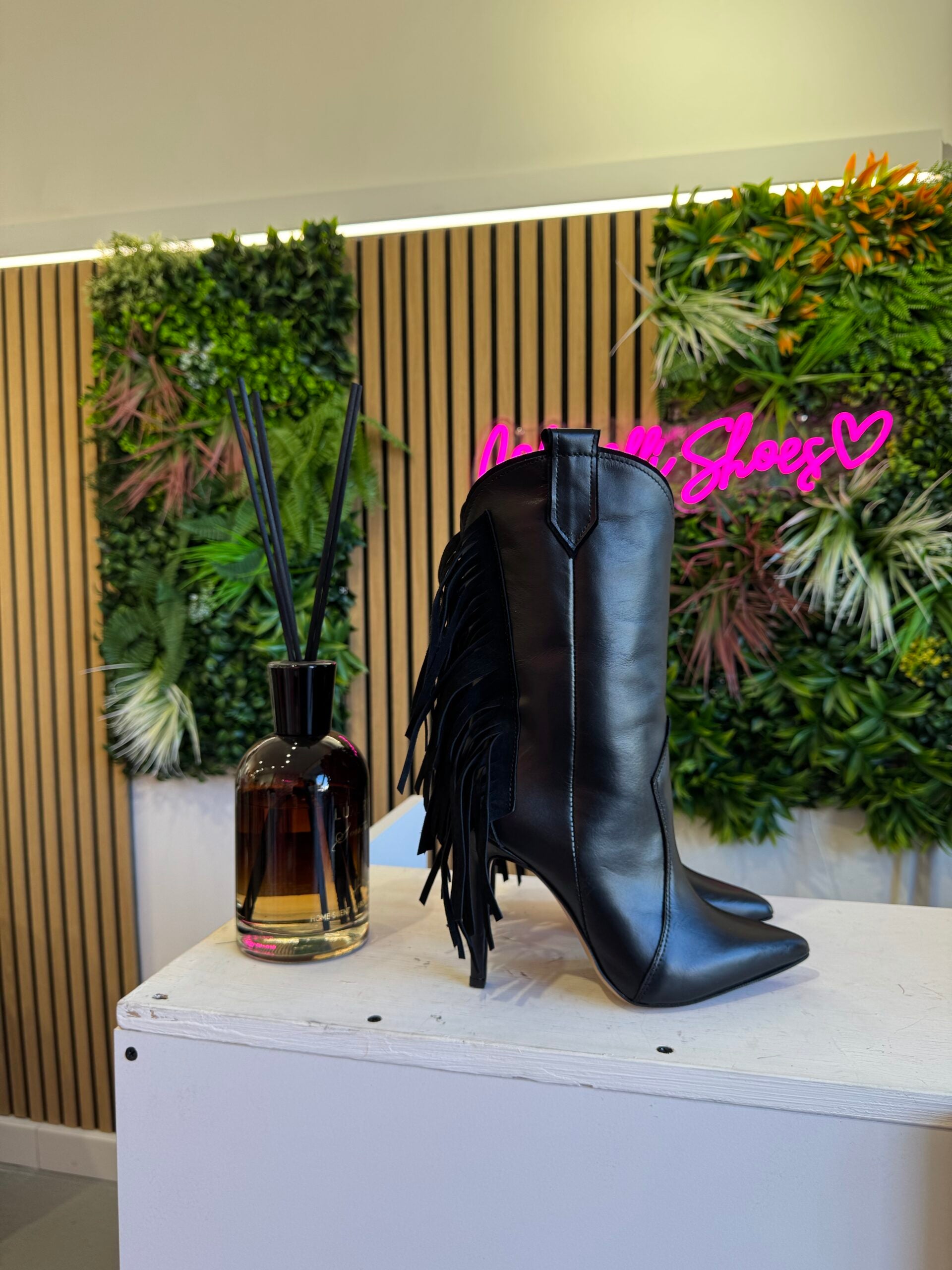 Ibiza pelle nero