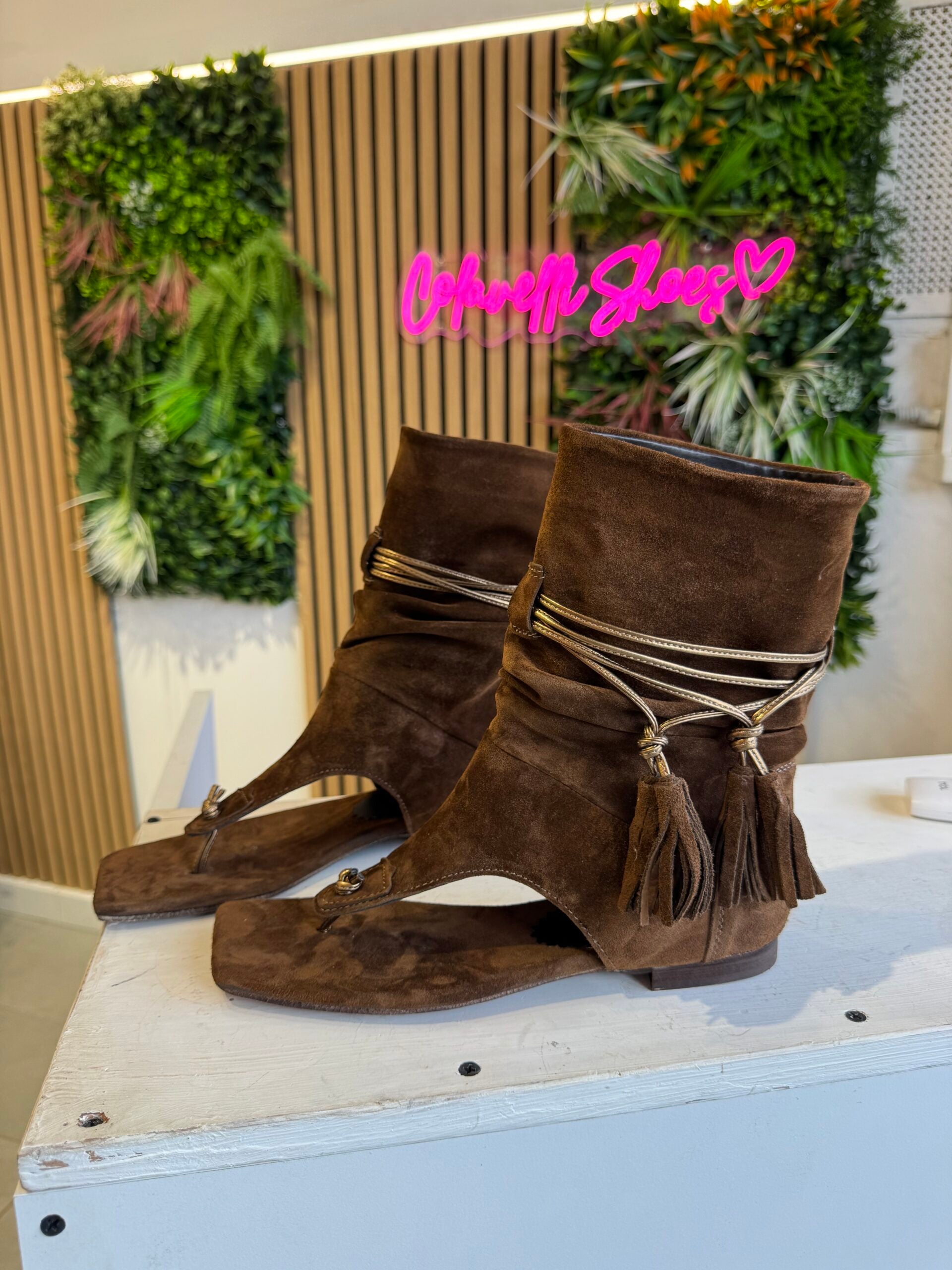 Formentera suede leather