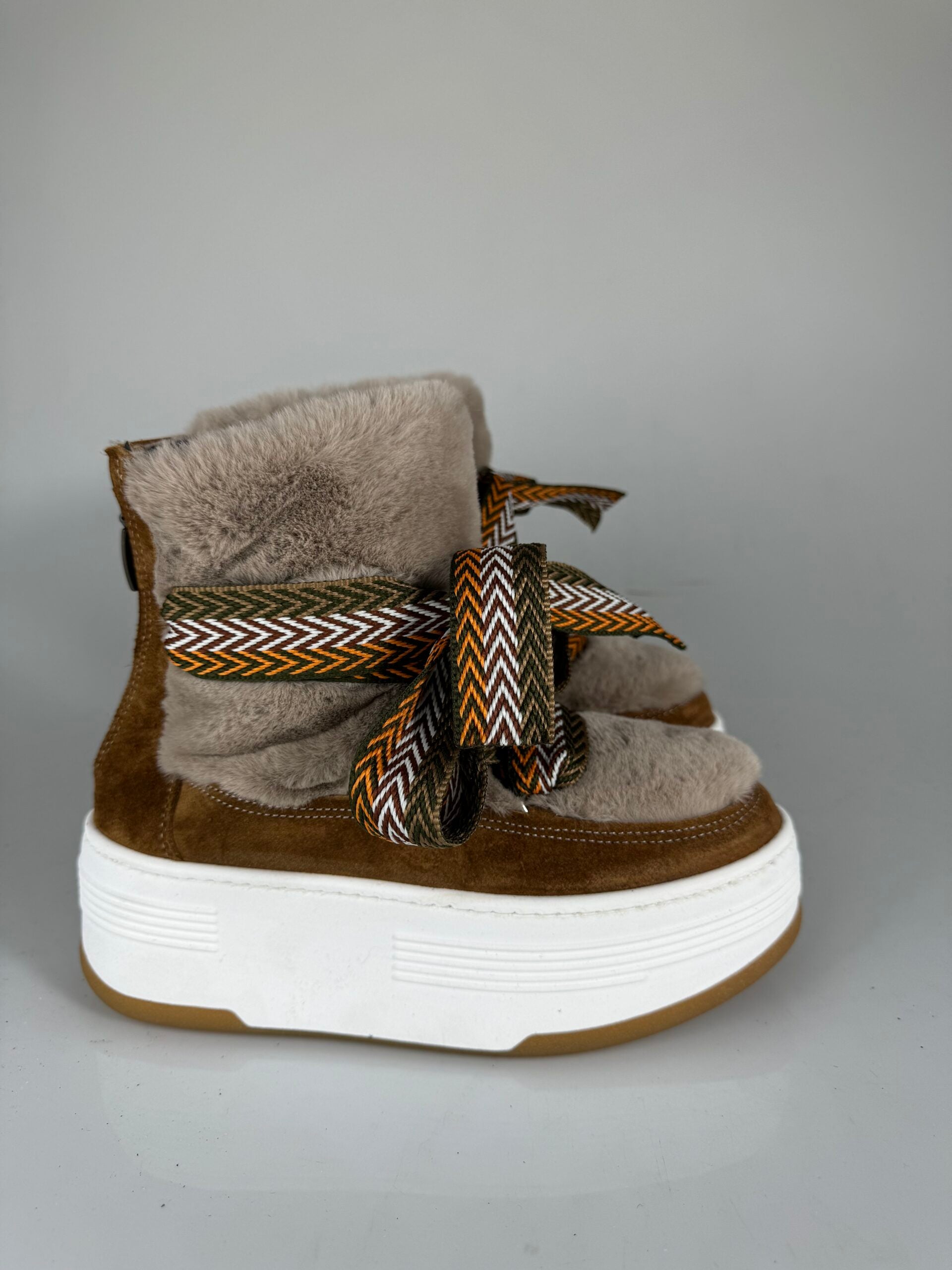 Wolf7 cam cuoio pelliccia beige lacciò multicolor