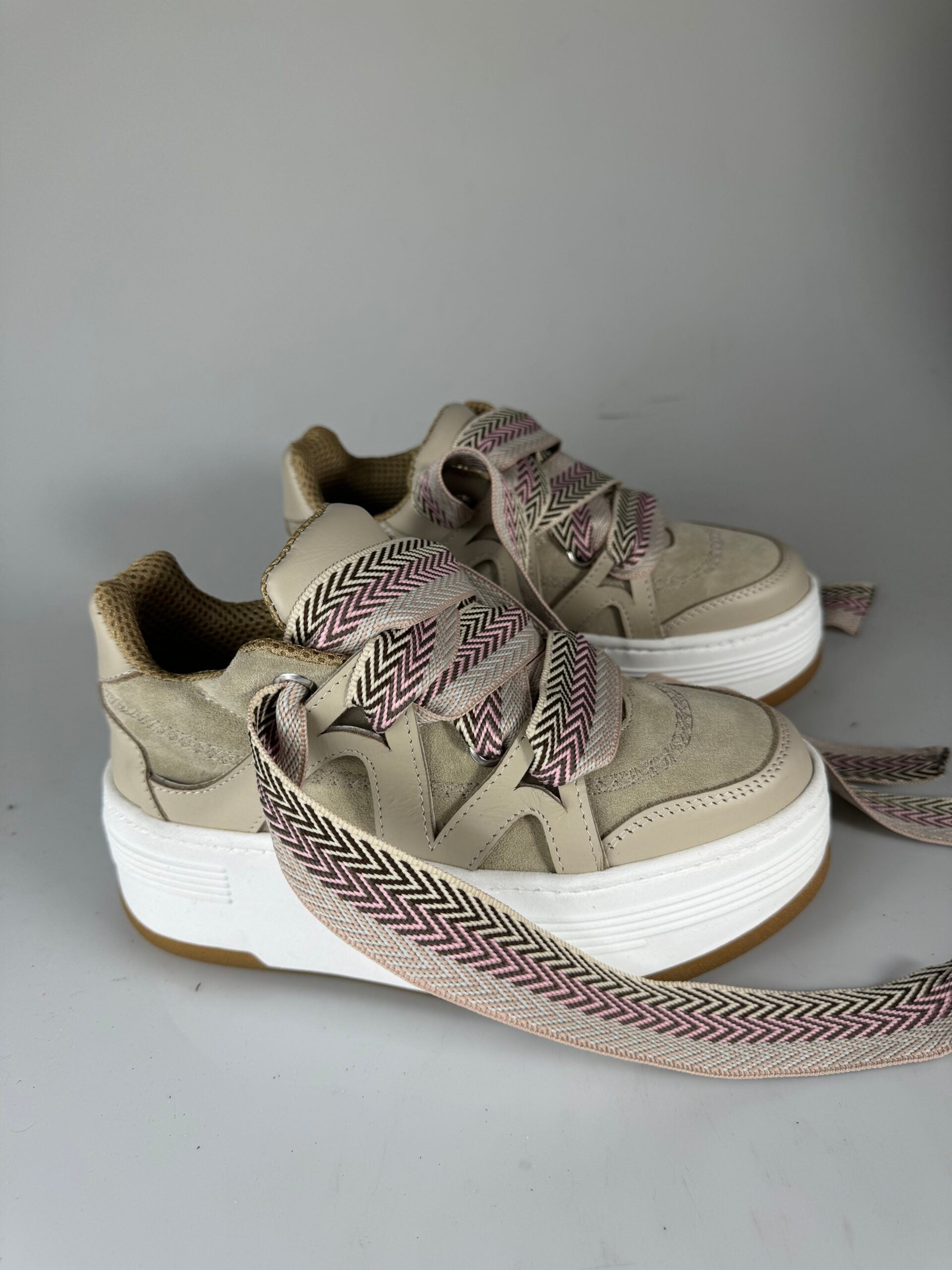 Wolf5  pelle/cam beige laccio rosa/beige