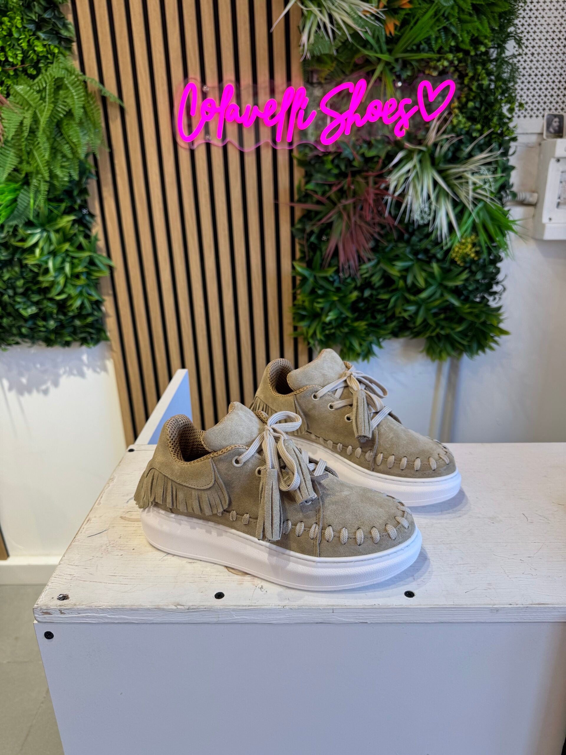 Mia cam beige