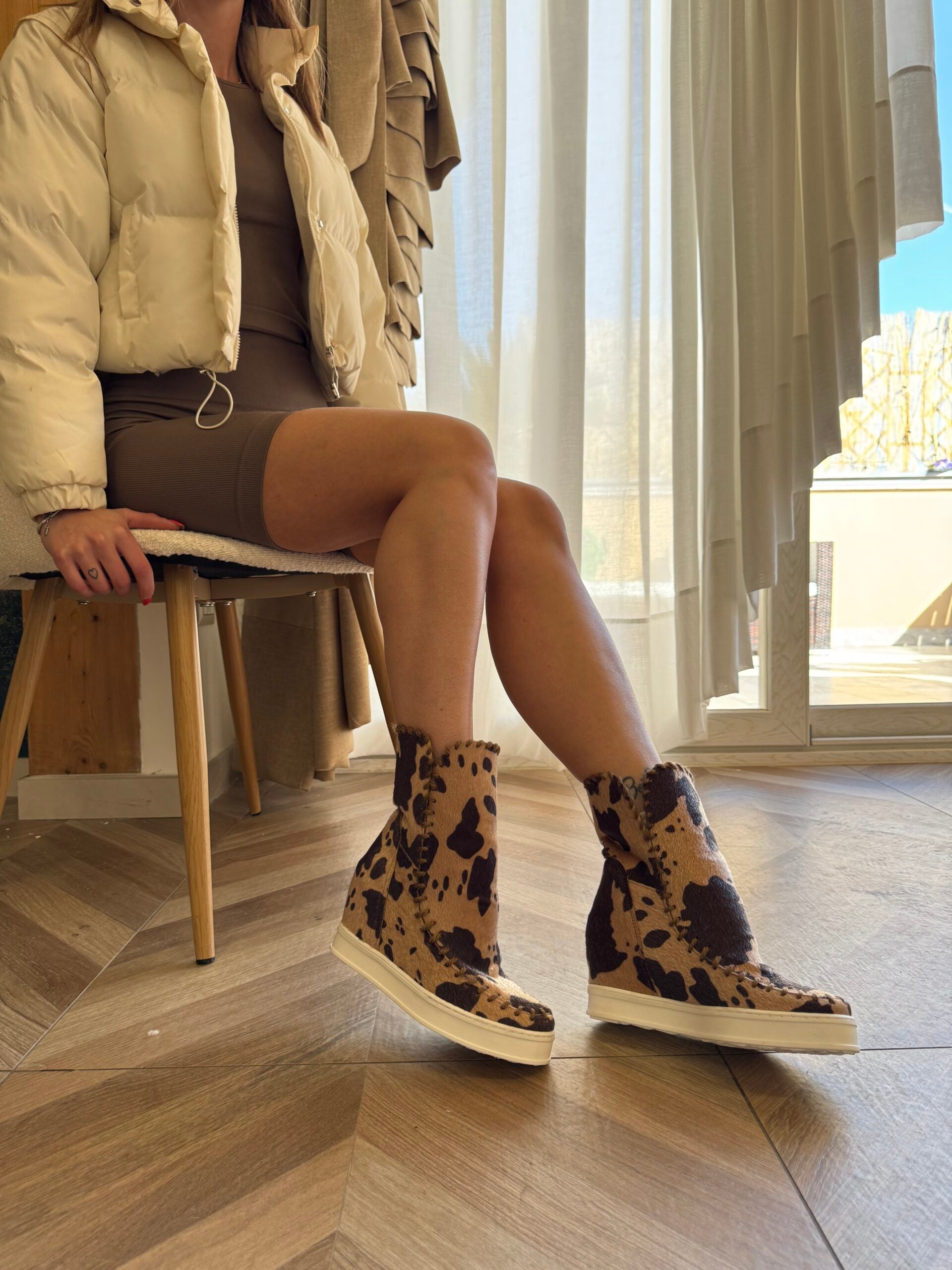 Louu mucca beige